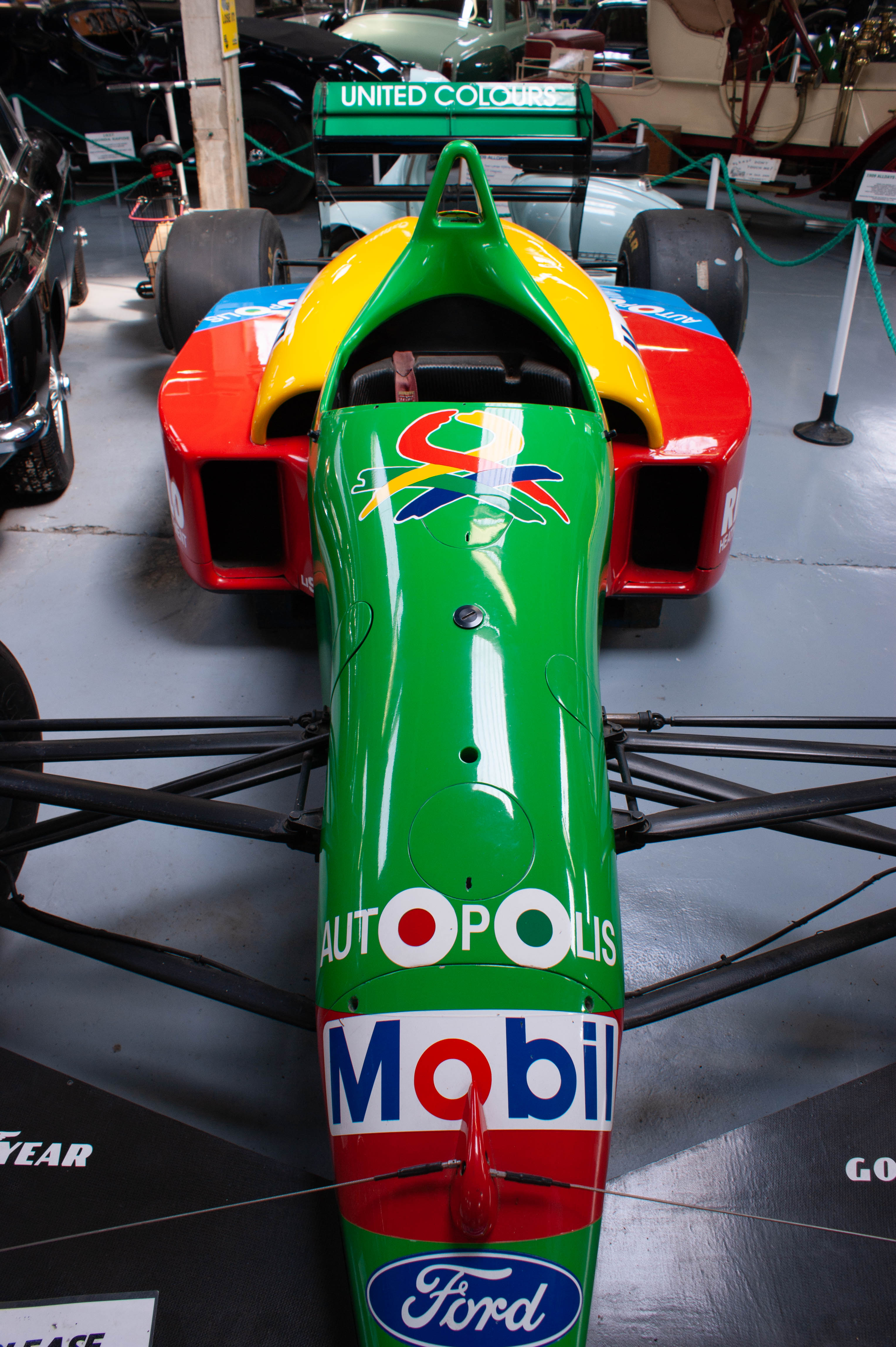 Benetton 187 F1 Race Car